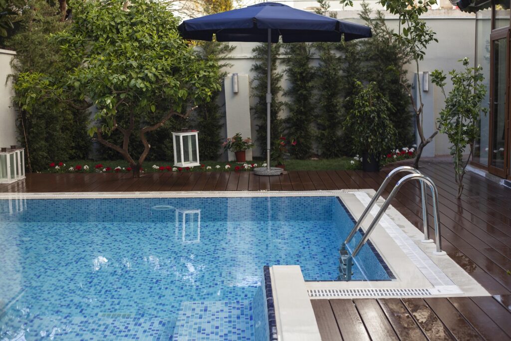 House With Indoor Pool for Rent