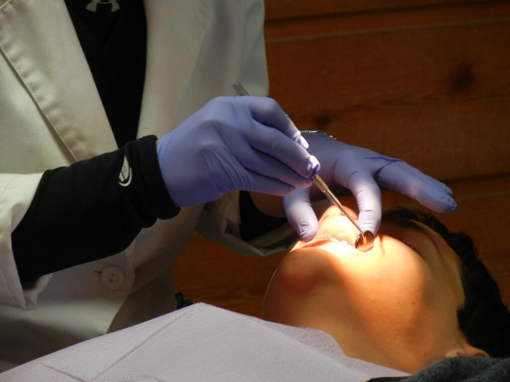 Why Does the Roof of My Mouth Hurt