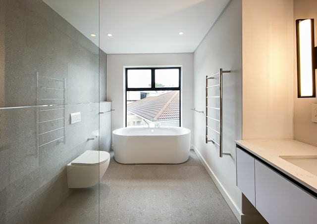 Jacuzzi Bath in Room